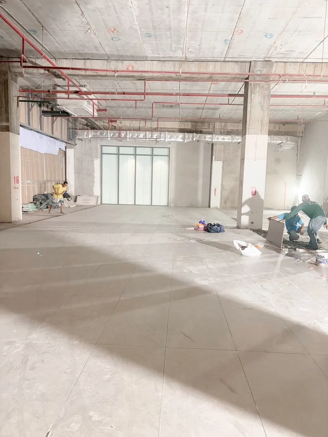 ก่อนตกแต่ง MINISO — THE MALL NGAMWONGWAN